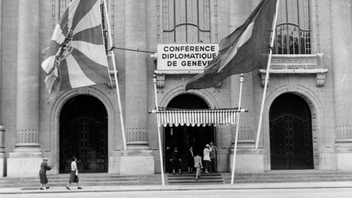 1949 год конвенция. Гаагская конвенция 1949. Женевская конференция 1949. Женевские конвенции 1949 года. Конференция в Женеве 1925.